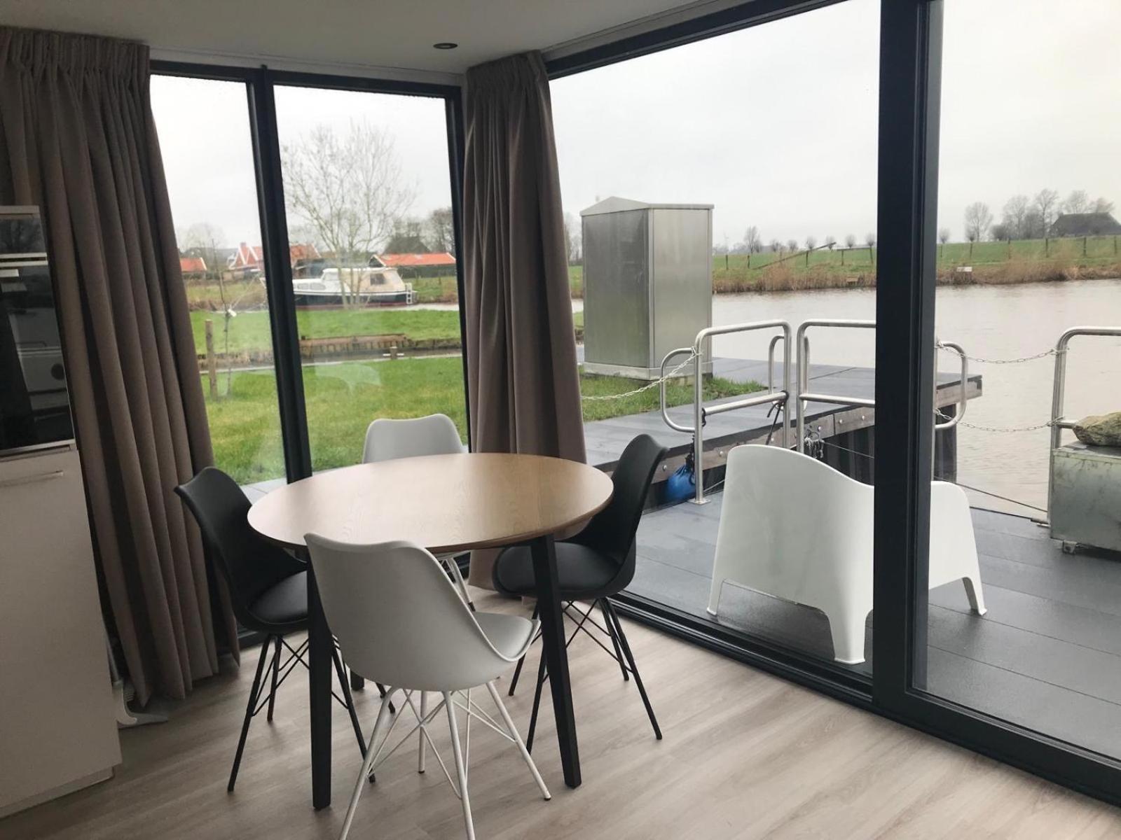 Uniek Overnachten In Een Tiny House Op De Appelhof Wommels Экстерьер фото